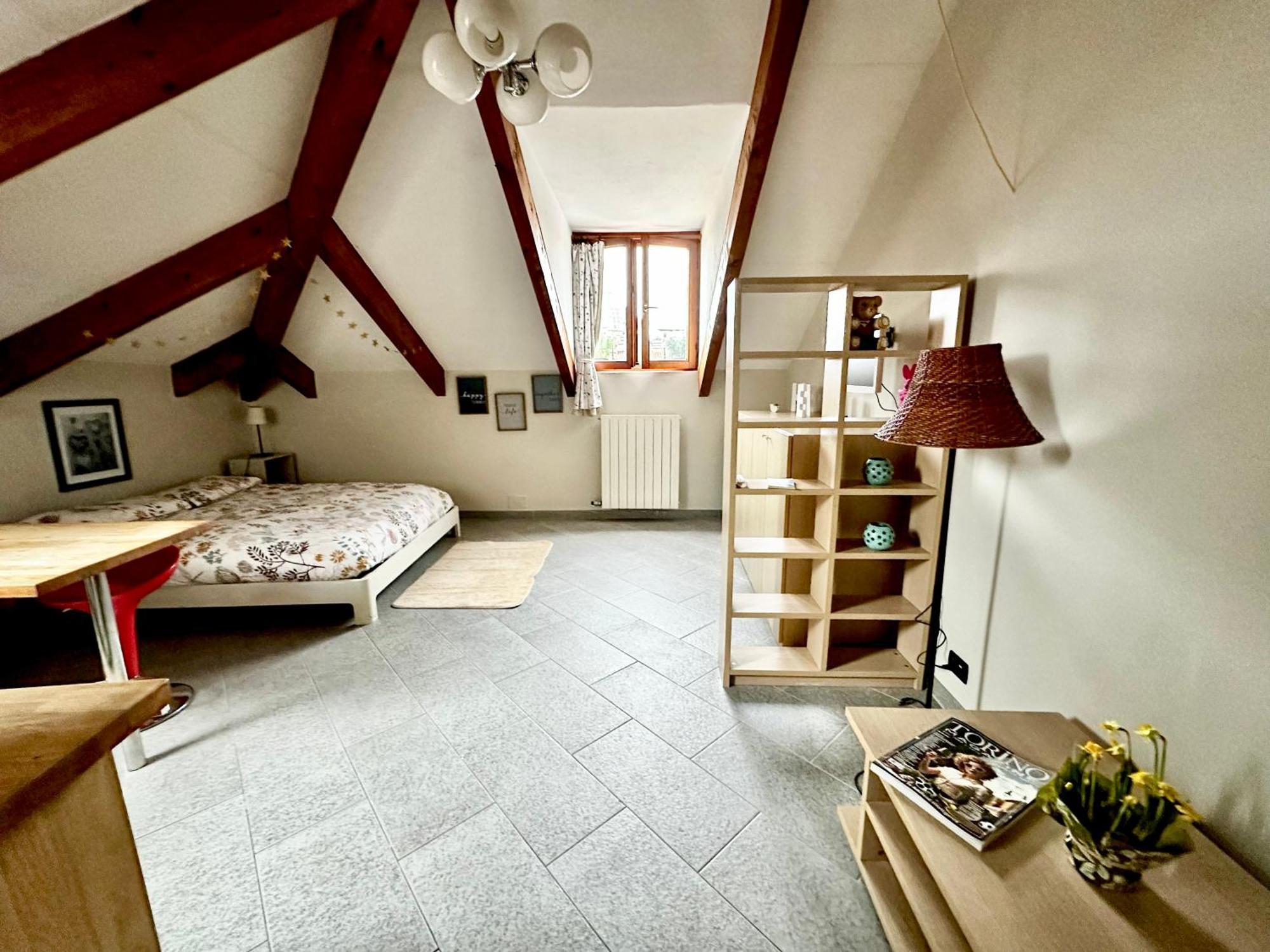 Loft Centro Storico Tommaso Apartment Торино Екстериор снимка