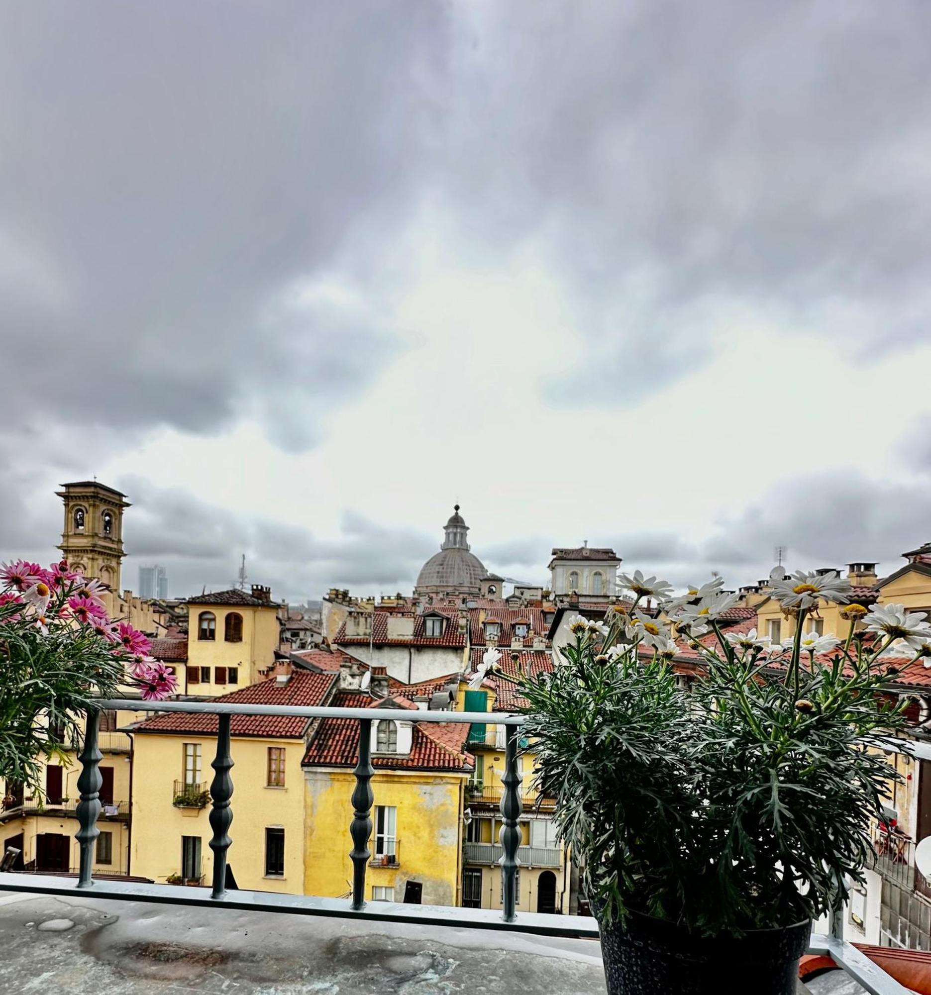 Loft Centro Storico Tommaso Apartment Торино Екстериор снимка